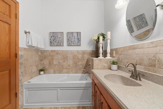 5220 County Road HH, Barneveld, WI 53507