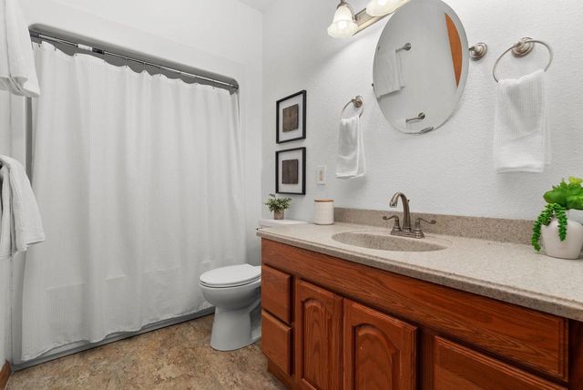 5220 County Road HH, Barneveld, WI 53507