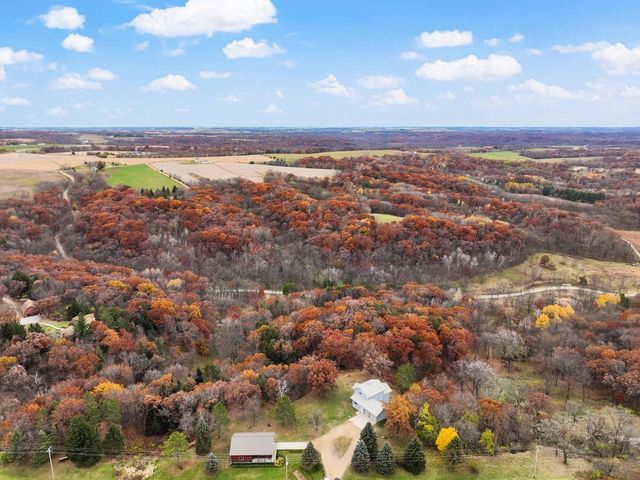 5220 County Road HH, Barneveld, WI 53507
