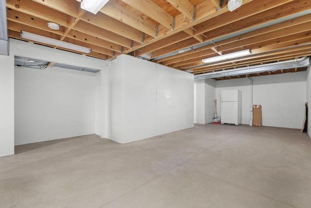 5220 County Road HH, Barneveld, WI 53507