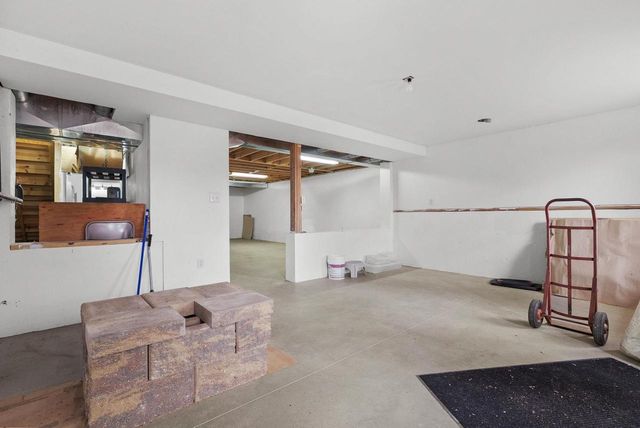 5220 County Road HH, Barneveld, WI 53507