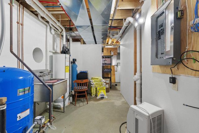 5220 County Road HH, Barneveld, WI 53507