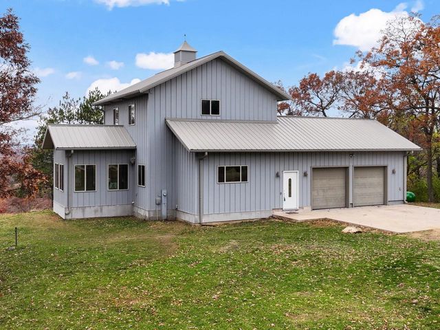 5220 County Road HH, Barneveld, WI 53507