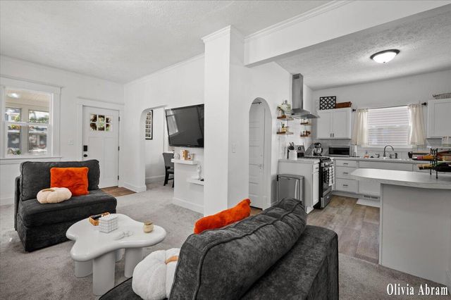 1029 Woodrow Avenue Nw, City Of Grand Rapids, MI 49504