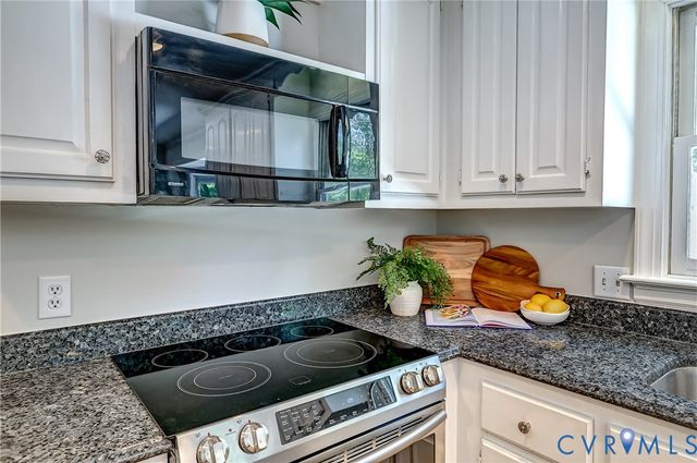 5201 Stone Horse Rd, Glen Allen, VA 23059