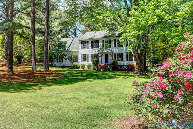 5201 Stone Horse Rd, Glen Allen, VA 23059