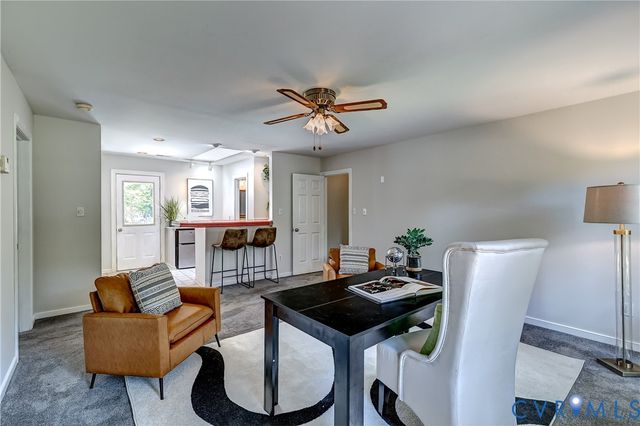 5201 Stone Horse Rd, Glen Allen, VA 23059