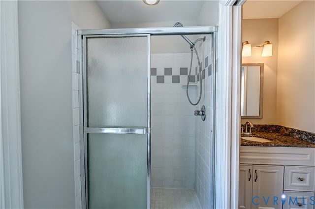 5201 Stone Horse Rd, Glen Allen, VA 23059