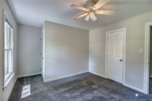 5201 Stone Horse Rd, Glen Allen, VA 23059