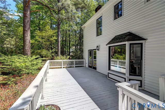 5201 Stone Horse Rd, Glen Allen, VA 23059