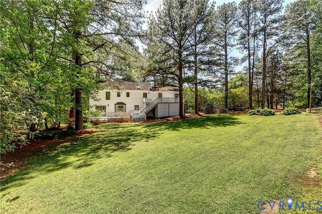 5201 Stone Horse Rd, Glen Allen, VA 23059