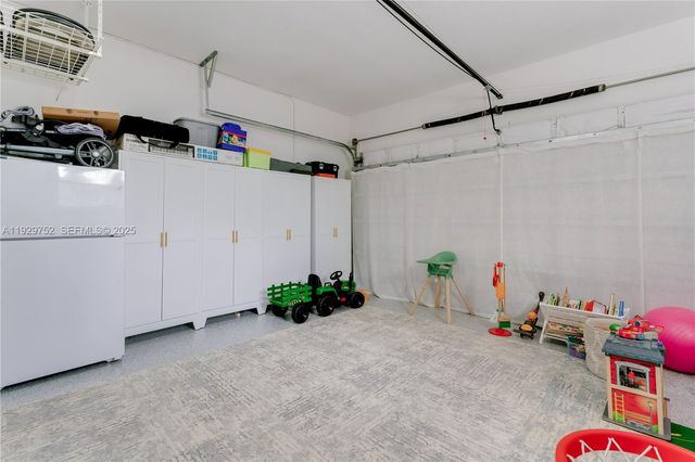 9221 SW 170th Ln, Palmetto Bay, FL 33157