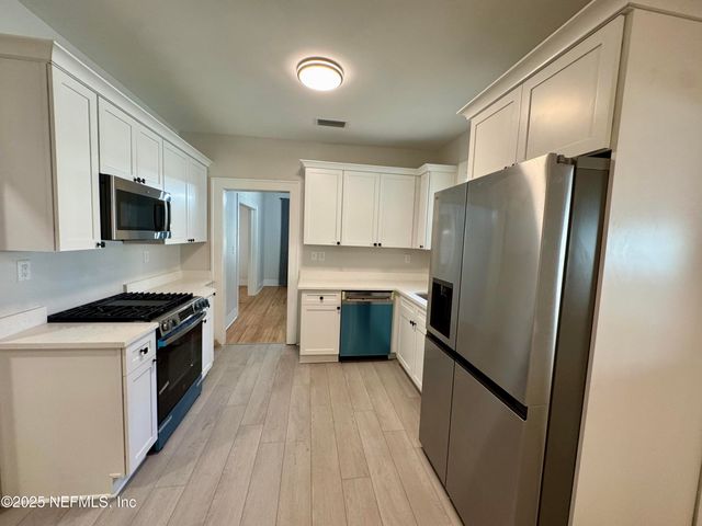 1211 CHERRY Street, Jacksonville, FL 32205
