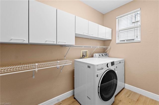 21827 Rainbow Lake CT, Estero, FL 33928