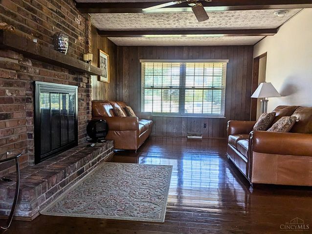 12069 Cantrell Drive, Springdale, OH 45246