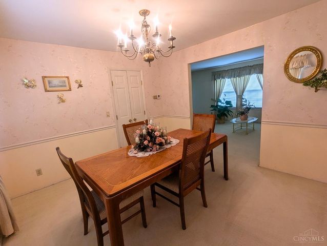 12069 Cantrell Drive, Springdale, OH 45246