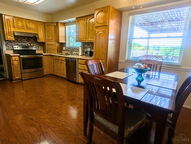 12069 Cantrell Drive, Springdale, OH 45246