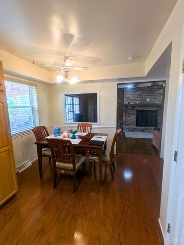 12069 Cantrell Drive, Springdale, OH 45246