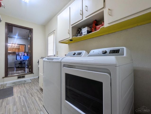 12069 Cantrell Drive, Springdale, OH 45246