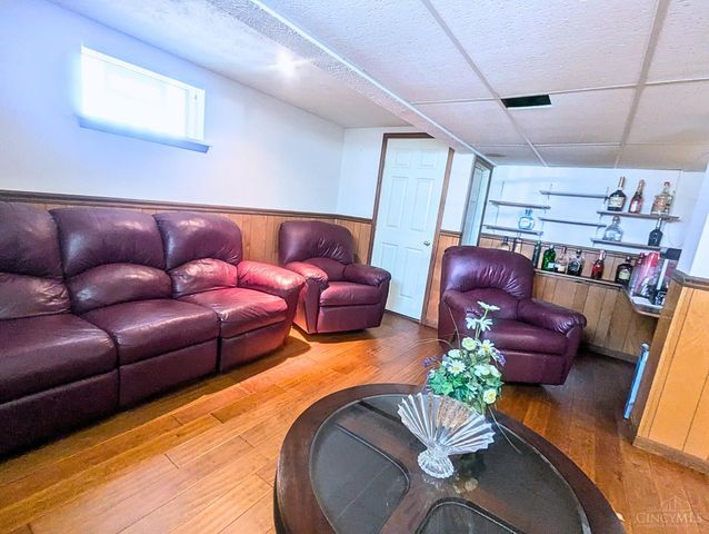 12069 Cantrell Drive, Springdale, OH 45246