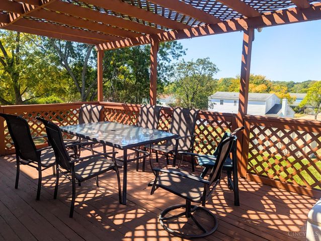 12069 Cantrell Drive, Springdale, OH 45246