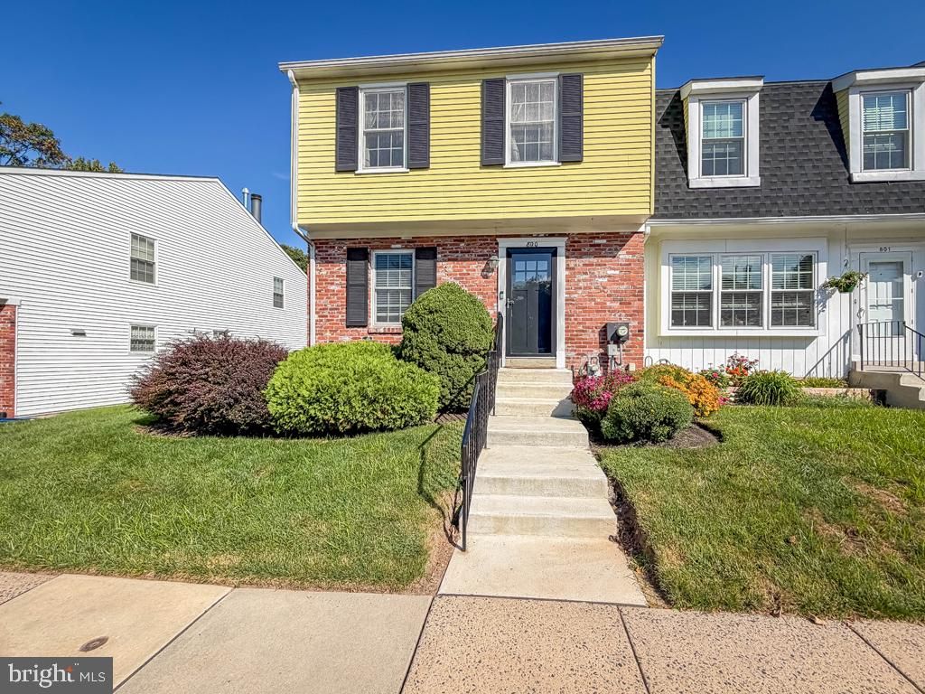 800 SEMINOLE GARDENS, AMBLER, PA 19002 — photo 2