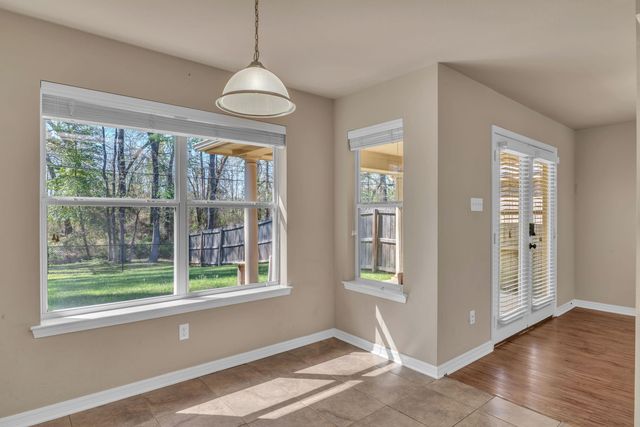 5 Oak Run, White Oak, TX 75693