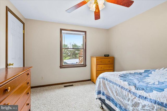 6114 ELAINE DR, Braddock Heights, MD 21714