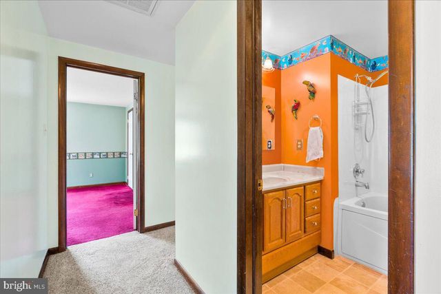 6114 ELAINE DR, Braddock Heights, MD 21714