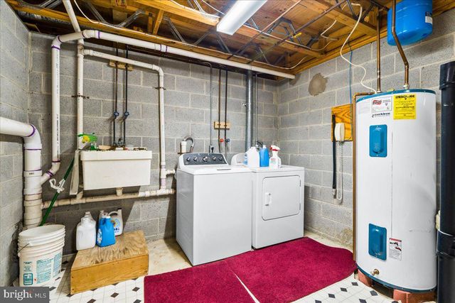 6114 ELAINE DR, Braddock Heights, MD 21714