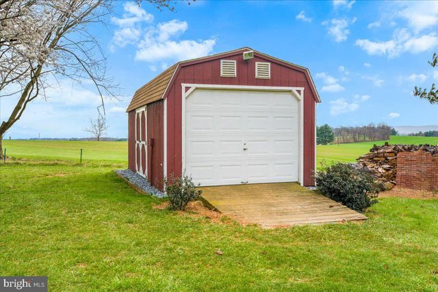 6114 ELAINE DR, Braddock Heights, MD 21714