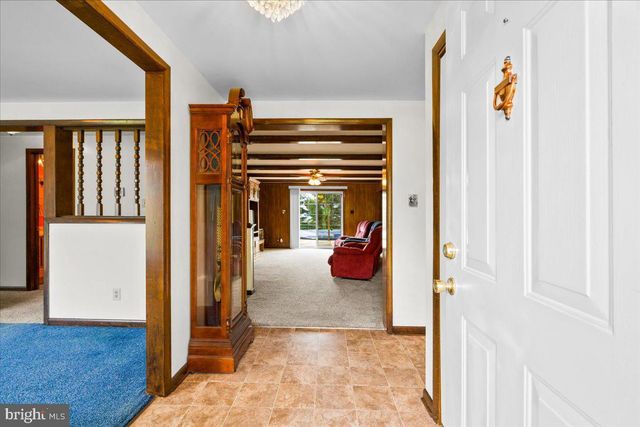 6114 ELAINE DR, Braddock Heights, MD 21714