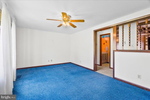 6114 ELAINE DR, Braddock Heights, MD 21714