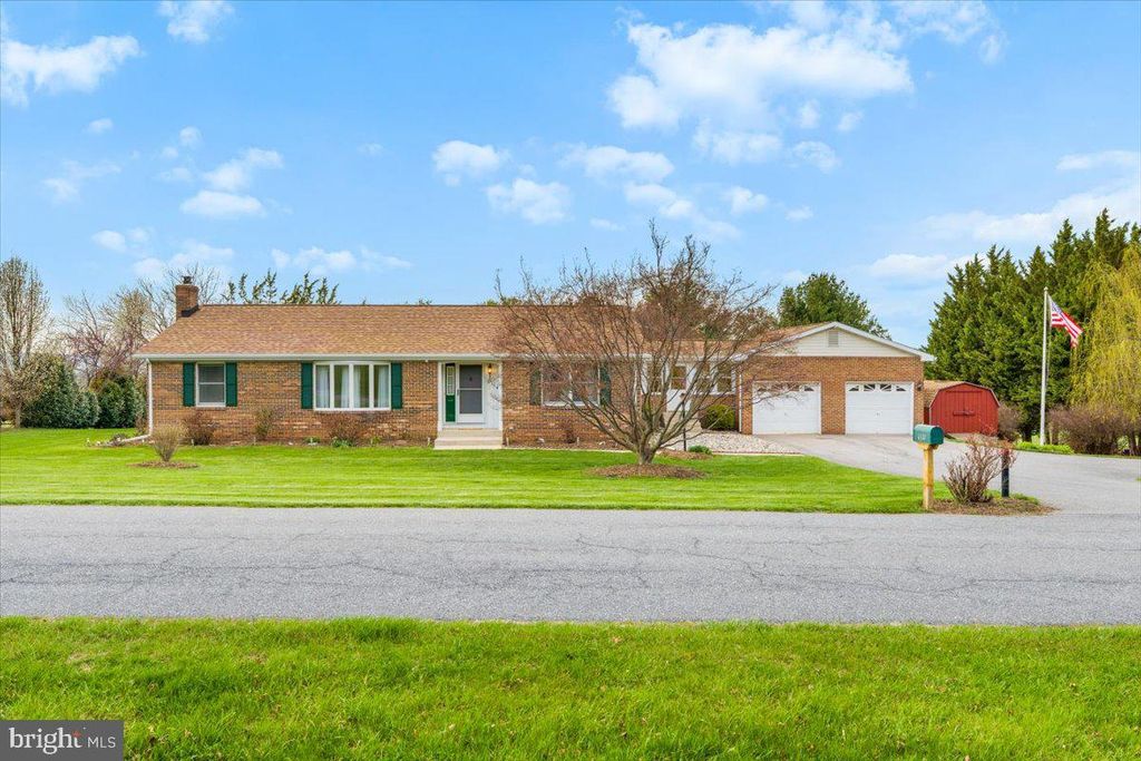 6114 ELAINE DR, Braddock Heights, MD 21714