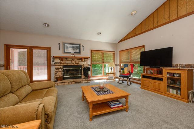 8745 Broadview Road, Broadview Heights, OH 44147