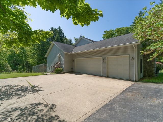 8745 Broadview Road, Broadview Heights, OH 44147