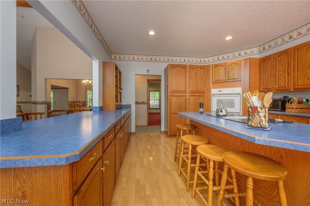 8745 Broadview Road, Broadview Heights, OH 44147