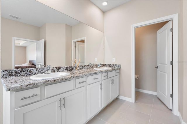 33700 HAMILTON HILL LANE, Wesley Chapel, FL 33545