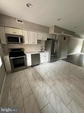 1111 BAYARD ST, Baltimore, MD 21223