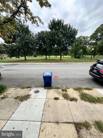 1111 BAYARD ST, Baltimore, MD 21223