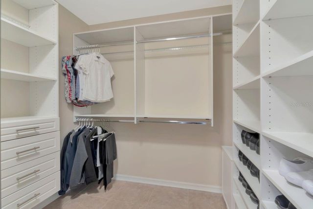 889 CRESTRIDGE CIRCLE, Tarpon Springs, FL 34688