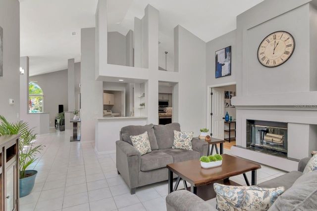 889 CRESTRIDGE CIRCLE, Tarpon Springs, FL 34688