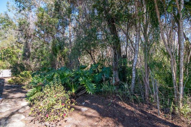 889 CRESTRIDGE CIRCLE, Tarpon Springs, FL 34688