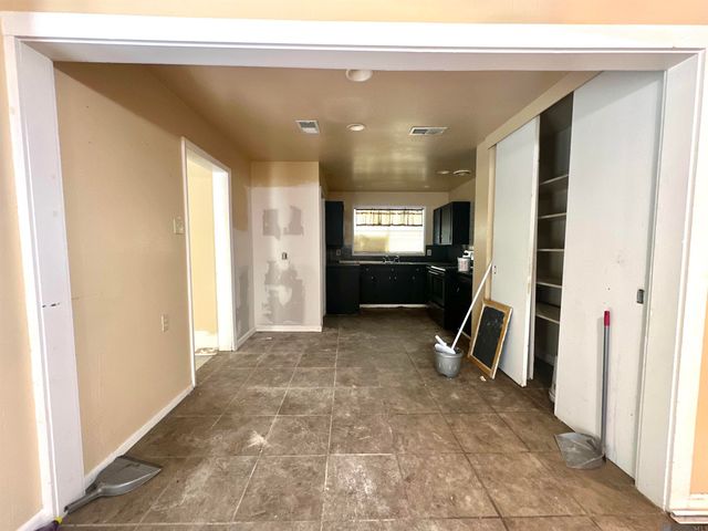 3532 Buchanan St, Baker, LA 70714