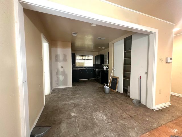 3532 Buchanan St, Baker, LA 70714