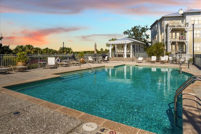 20 Waterfront Drive 322, St Simons Island, GA 31522