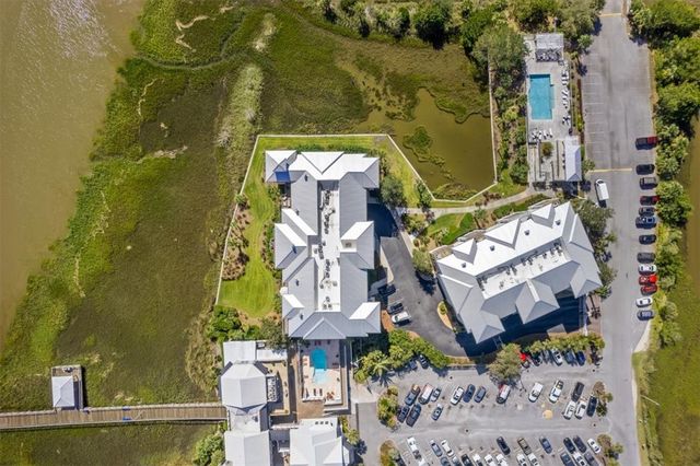 20 Waterfront Drive 322, St Simons Island, GA 31522