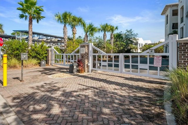 20 Waterfront Drive 322, St Simons Island, GA 31522