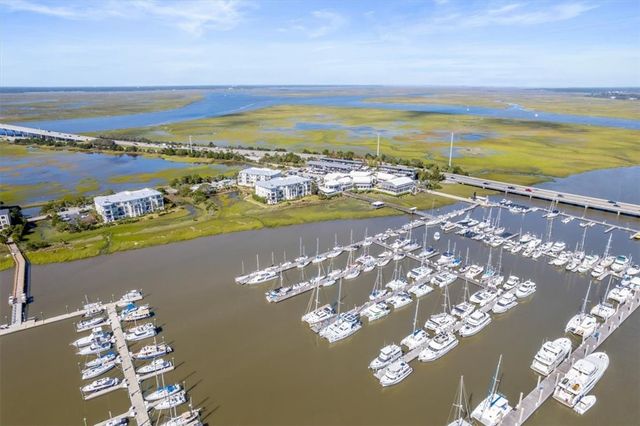 20 Waterfront Drive 322, St Simons Island, GA 31522