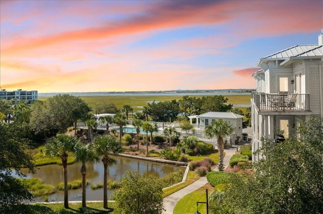 20 Waterfront Drive 322, St Simons Island, GA 31522